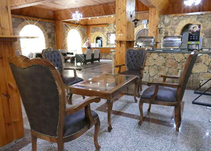 Riverside Garden Resort