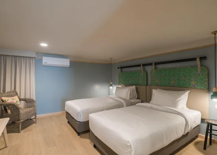 The Blanket Hotel Phuket Old Town