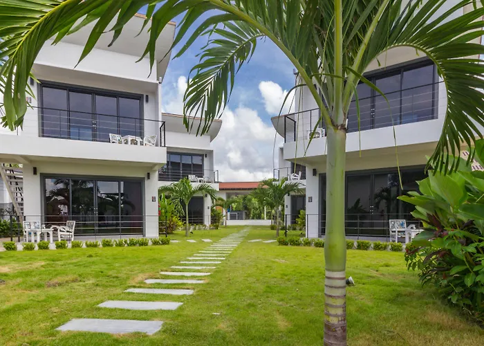 La Plage Resort & Beach Club
