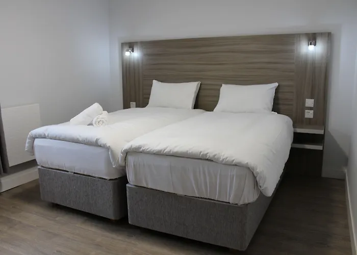 Sky Nights Hotel London Heathrow