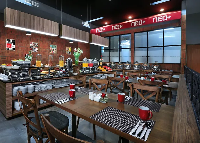 Neo+Waru-Sidoarjo By Aston