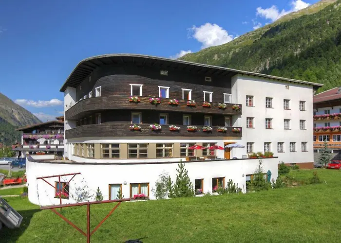 Berghotel-Gasthof Gstrein