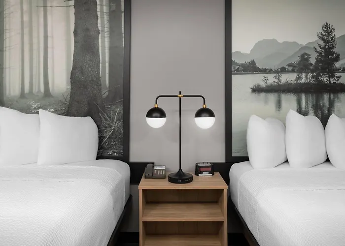 Super 8 By Wyndham Sault Ste Marie On