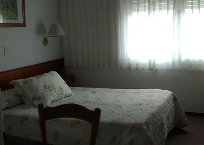 Hotel Crown
