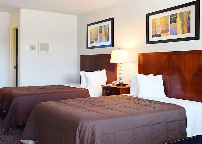 Greeley University Inn/ Greeley Inn