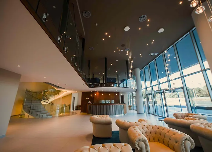 Life Hotel