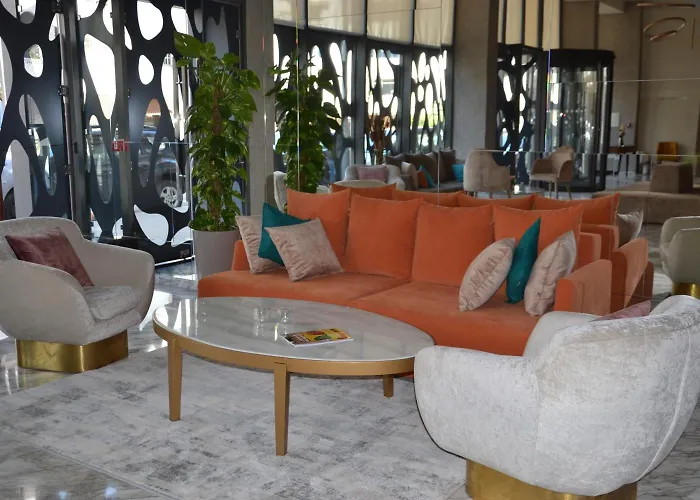 Flower Town Hotel & Spa