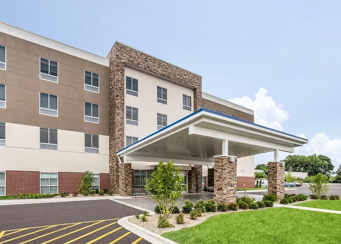Holiday Inn Express & Suites - Ottawa By Ihg