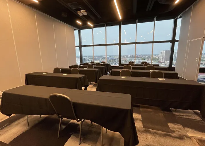 Grand Times Hotel Laval - Centropolis