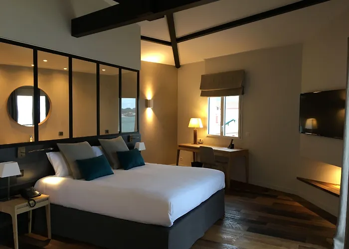 Hôtel de la Plage - Saint Jean de Luz