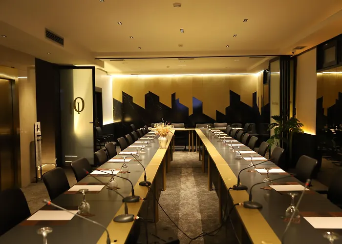 Hotel Opera
