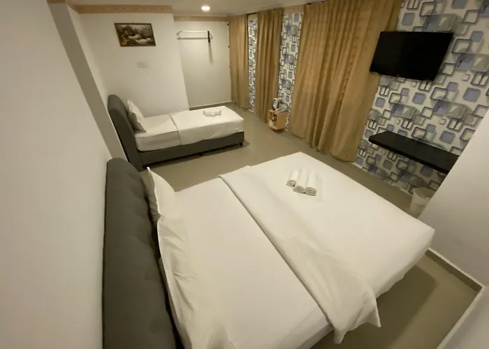 Shobi Hotel Johor Bahru Near Ciq Jb
