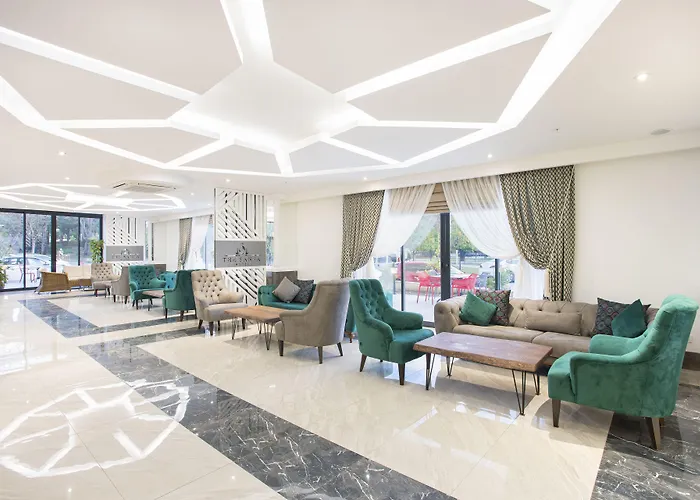 The Sansa Hotel & Spa