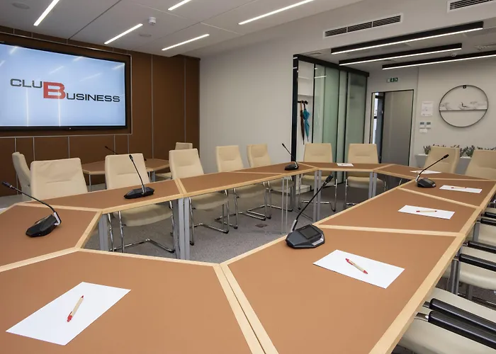Family Hotel Business Club