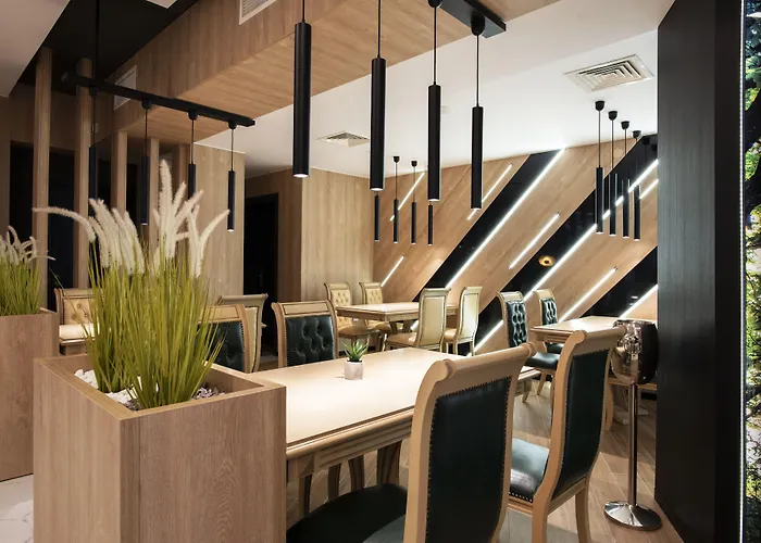Family Hotel Business Club