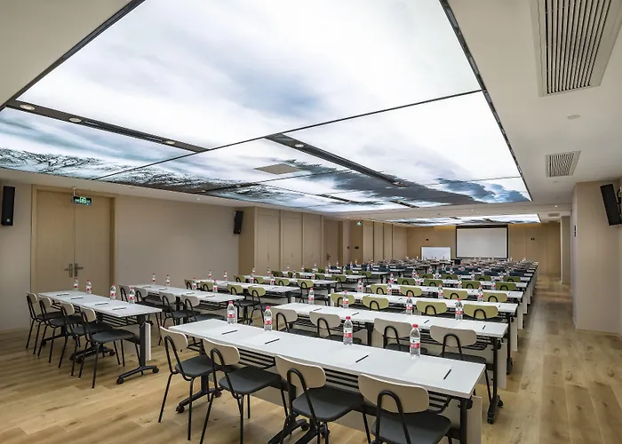 Atour Hotel Changjiang North Road Wuxi