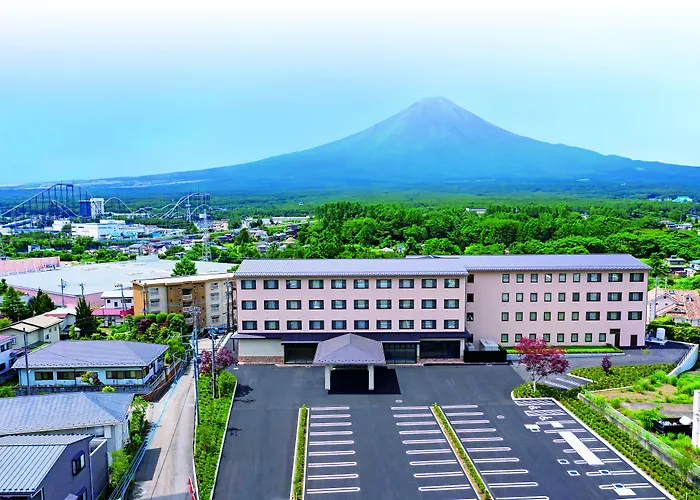 Fujikawaguchiko Resort Hotel