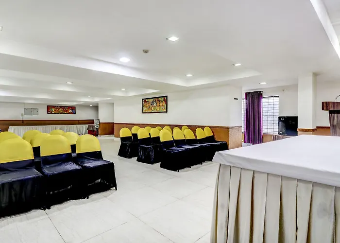 Itsy Hotels Ammu Regency