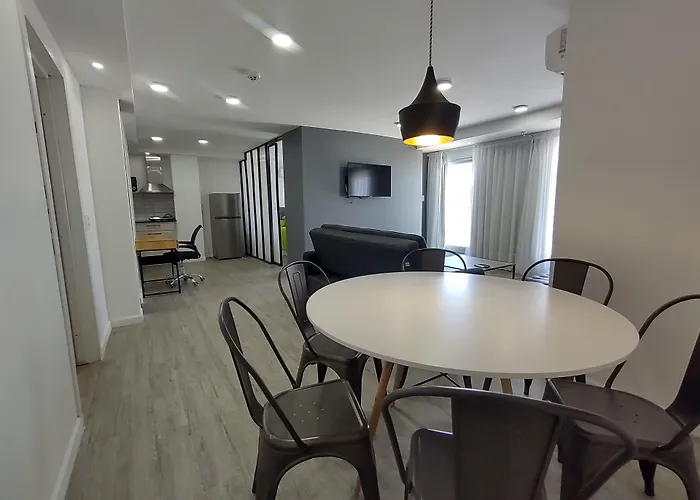 Quijano Hotel - Aparts&Suites