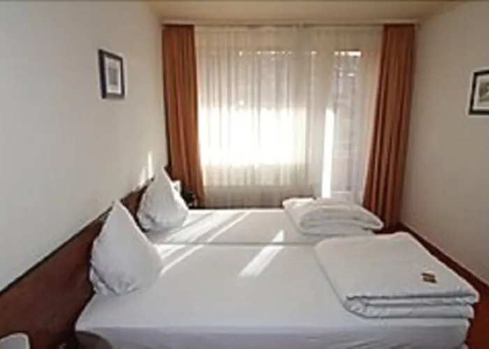 Hotel Alpha