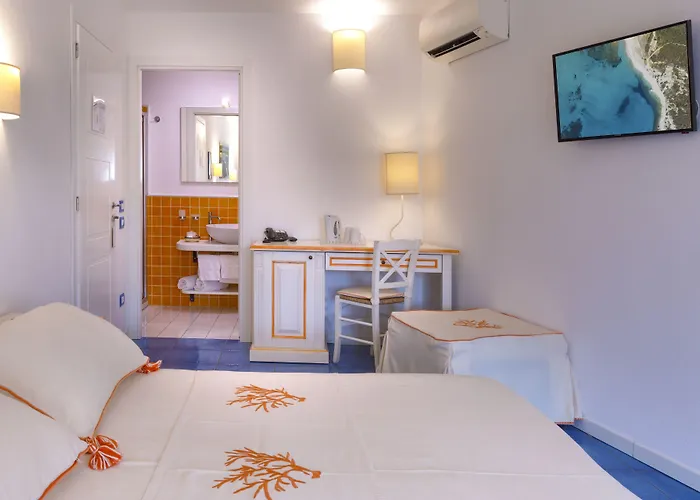 Janas Hotel