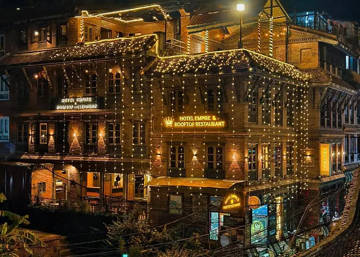 Hotel Empire & Rooftop Restaurant