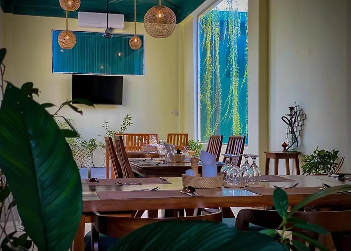 Spicepeek Boutique Hotel Cmb Airport