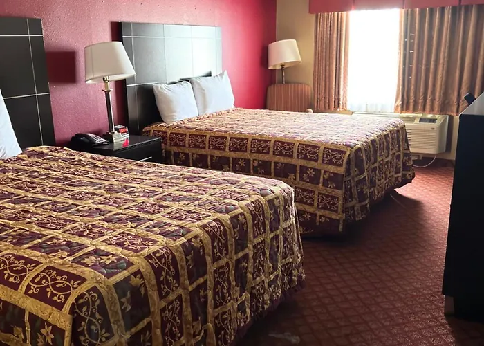 Broadway Inn & Suites Okc