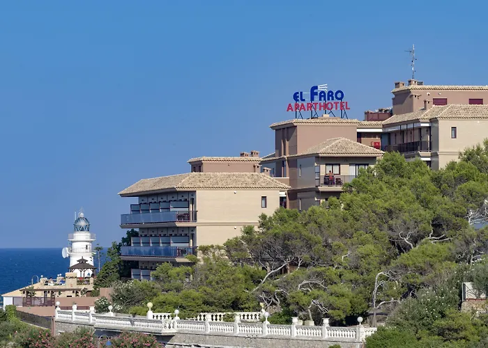 Aparthotel El Faro