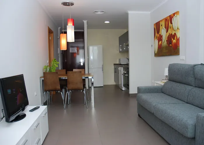 Aparthotel El Faro