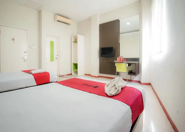 Reddoorz Near Pantai Pede