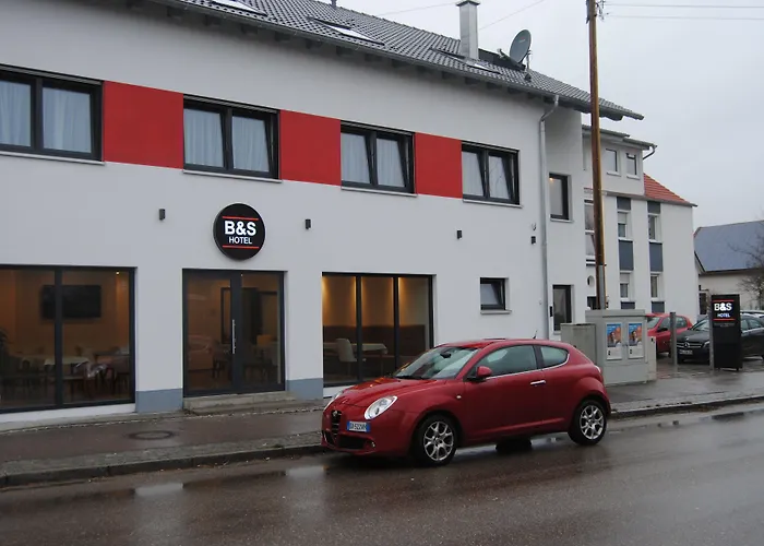 B&S Hotel