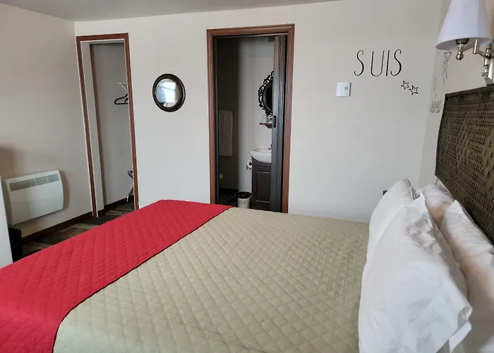 Motel Au Bord De L'Eau