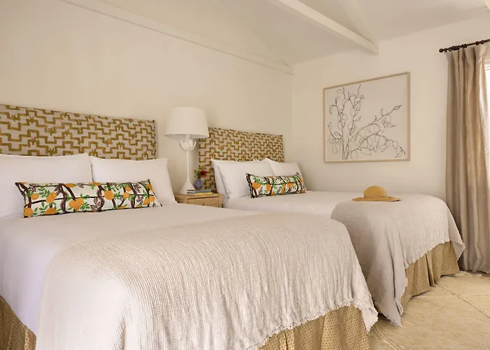 Farmhouse Paso