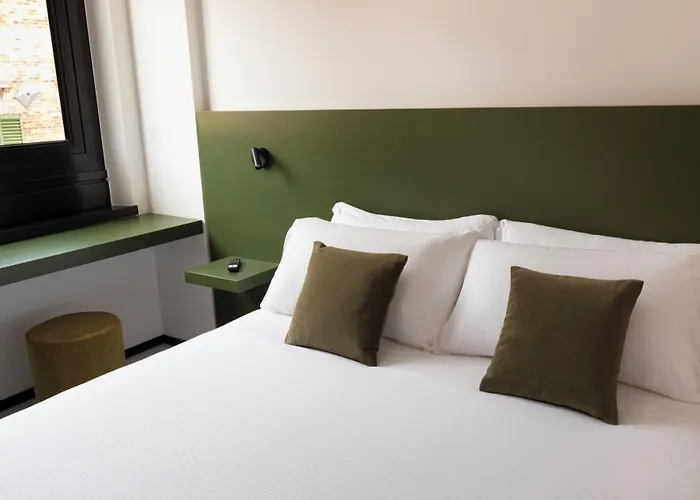 The City Hotel