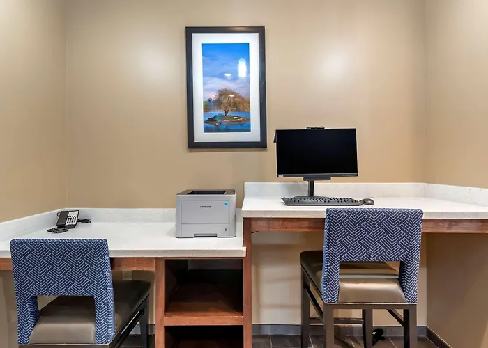 Comfort Suites Dry Ridge