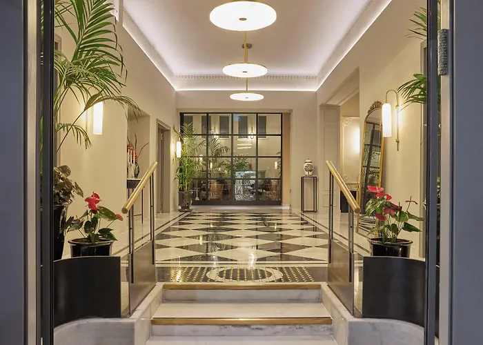 Rephael House Boutique Hotel