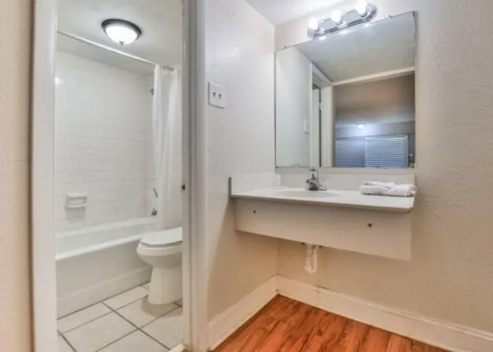 Economy Hotel Roswell
