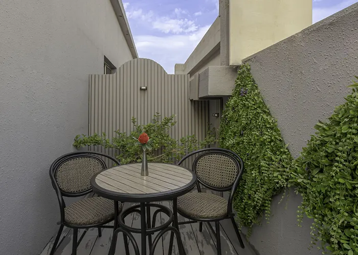 Seven Gardens Hotel Al Narjis