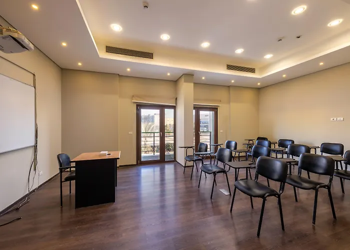 Dhara Residence E2 Lodge Hotel