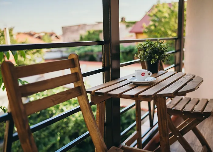 Nest Guesthouse
