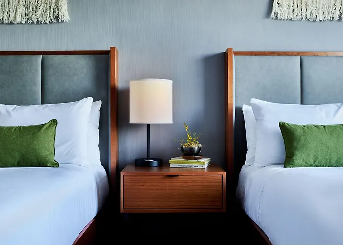 Lockwood Hotel