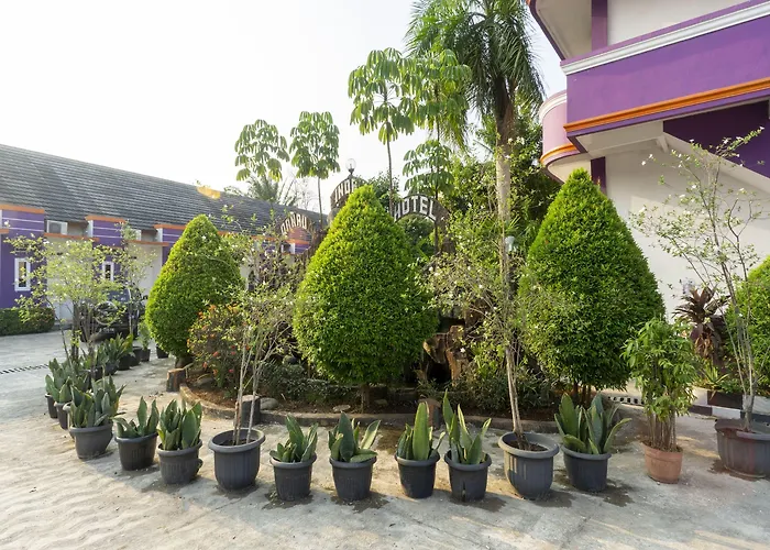 Super Oyo 3978 Hotel Danau Indah