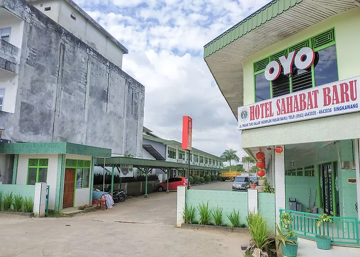 Super Oyo 3098 Hotel Sahabat Baru