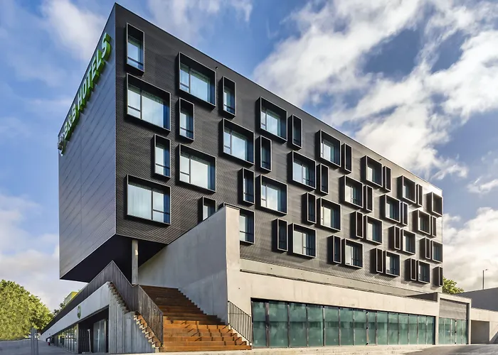 B&B Hotel Guimaraes