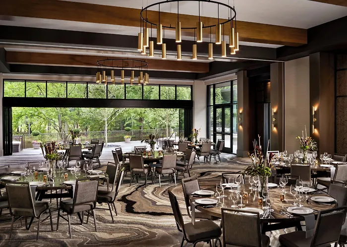 Hotel Hartness Greenville