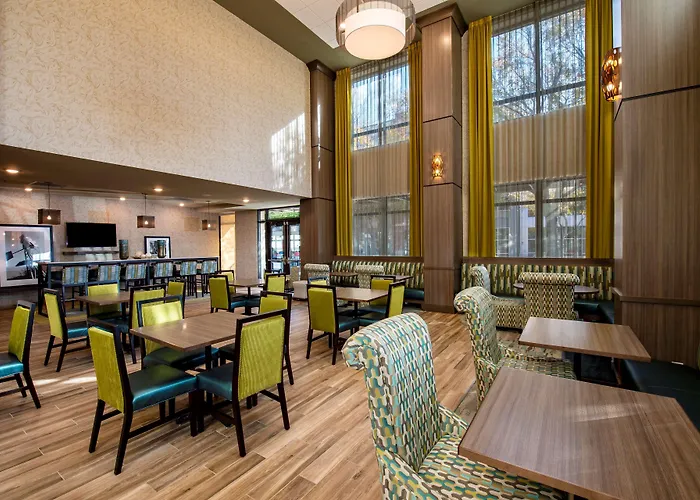 Hampton Inn & Suites Keller Town Center