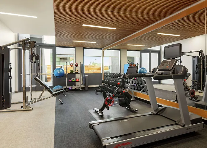 Hampton Inn & Suites San Mateo-San Francisco Airport