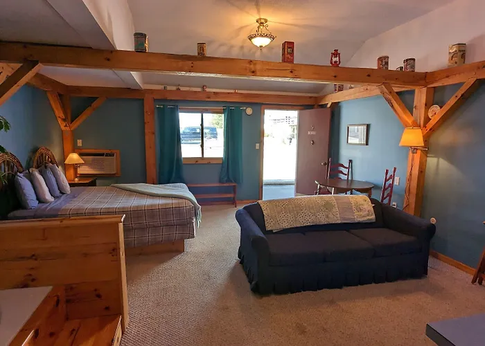 The Nova Motel