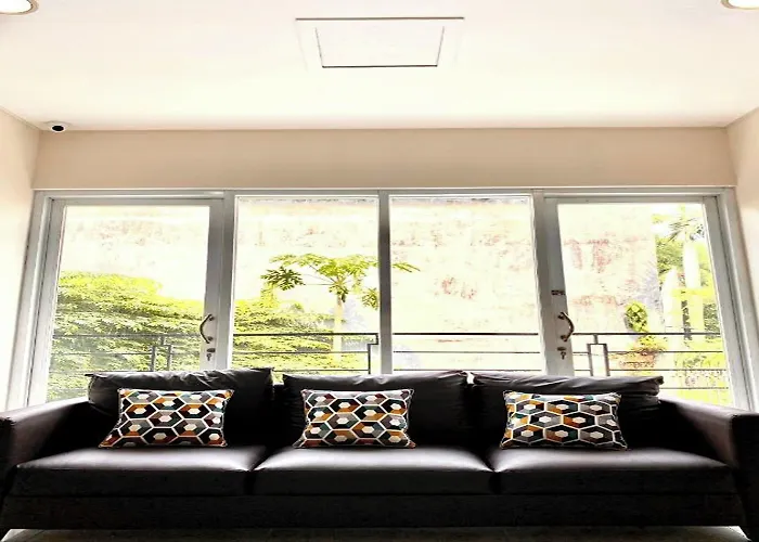 Behomy Corner Eight Lippo Karawaci